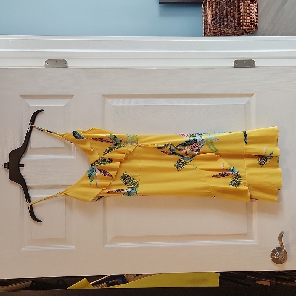 Venus sundress small yellow